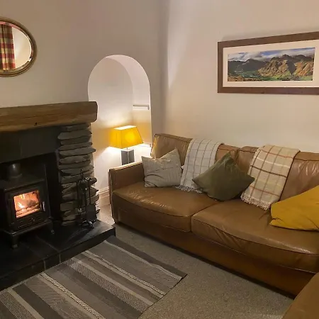 Ashdene With Secure 'sun Trap' Garden 度假居