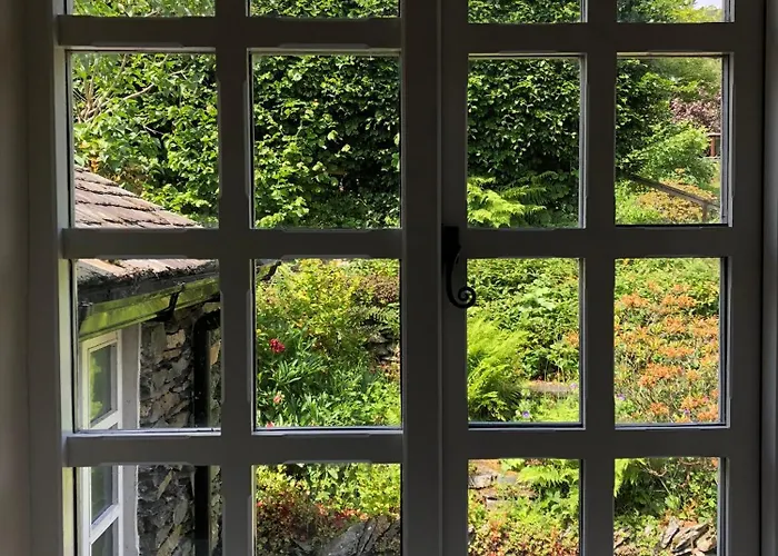 Ashdene With Secure 'sun Trap' Garden 度假居 肯德尔